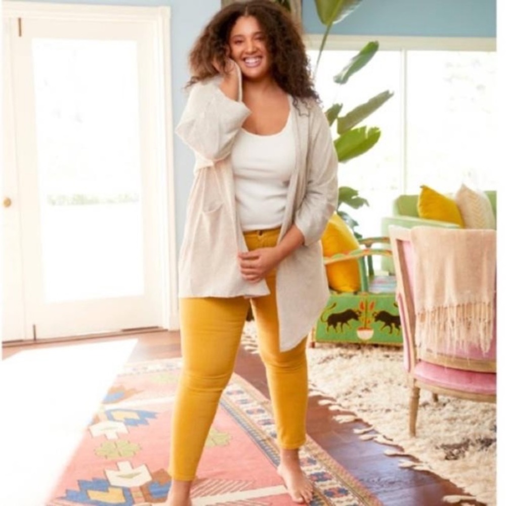 DONNI. Textured Stripe Long Open Front Cardigan with Pockets Size OSFA Plus